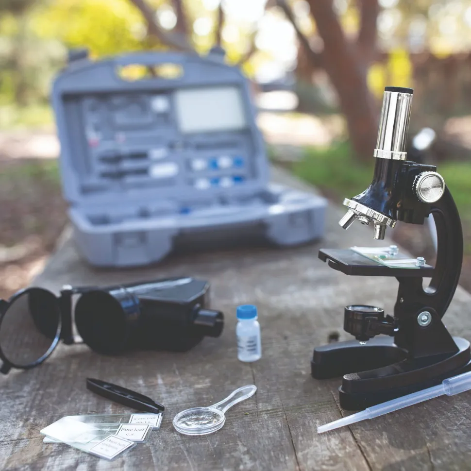 Geosafari Micropro Mikroskop, 95-Teilig