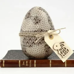 Halbe Eierschalen Aus Papiermache - H.12 Cm