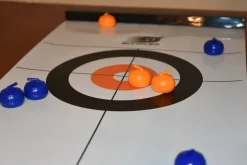 Table-Top Spiel - Tisch-Curling